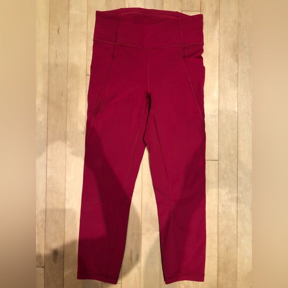 Lululemon leggings - brand new condition- only wore once - Picture 2 of 2